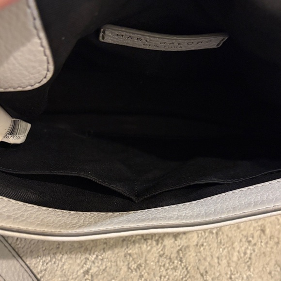 Marc Jacobs Light Gray Crossbody Bag - Picture 5 of 7